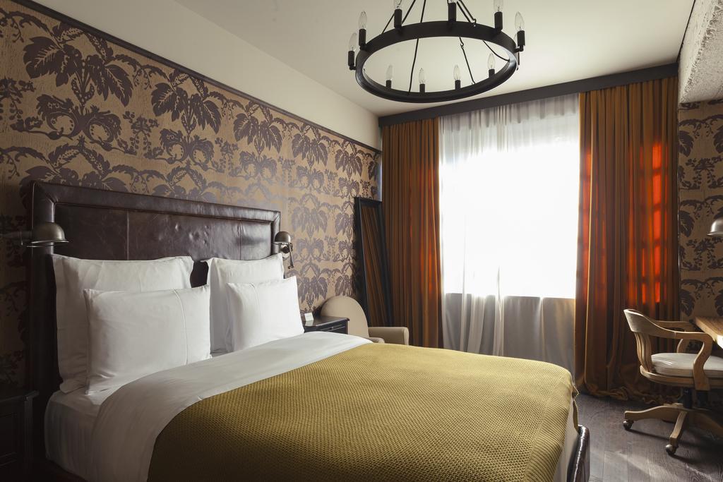 Rooms Hotel Tbilisi Exteriér fotografie A room at the hotel